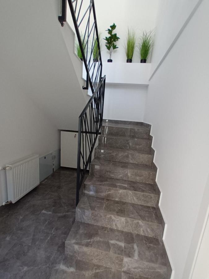 Old Town Studio Apartments Baia Mare Exterior photo